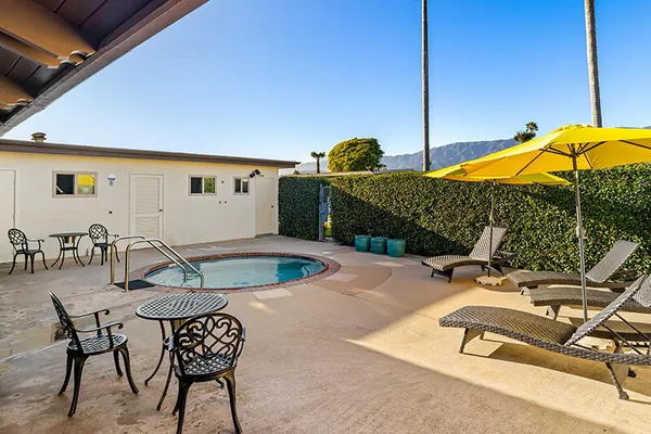 $369,900 | 5750 Via Real, Unit 204, Carpinteria, CA 93013