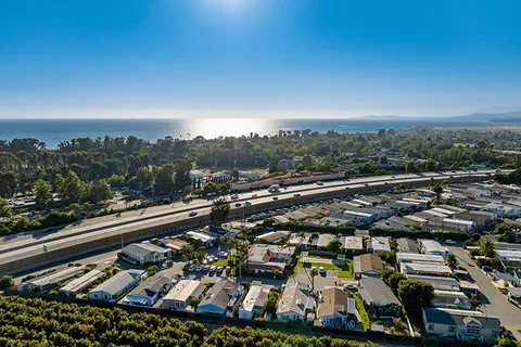 $369,900 | 5750 Via Real, Unit 204, Carpinteria, CA 93013