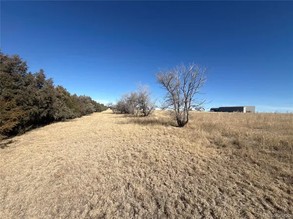 $330,000 | 28894 Highway 24, Stratton, CO 80836