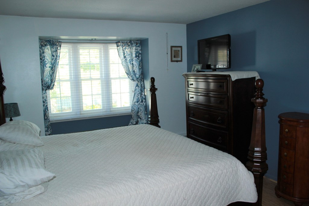 54 Maryland Road Plattsburgh, NY 12903 - Photo 12 of 20 Gallery Image 12