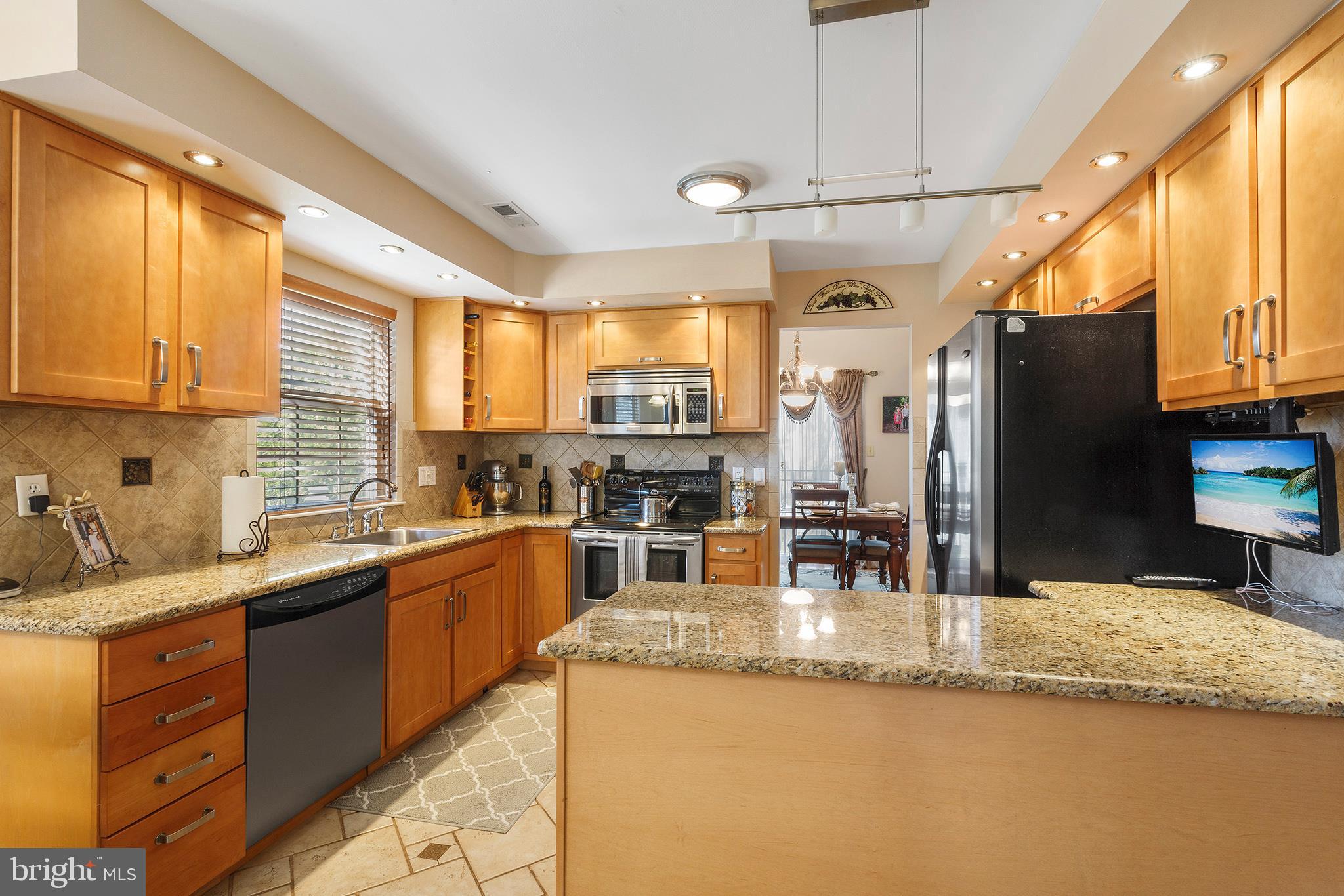 12 Pavilion Road Voorhees, NJ 08043 - Photo 13 of 28