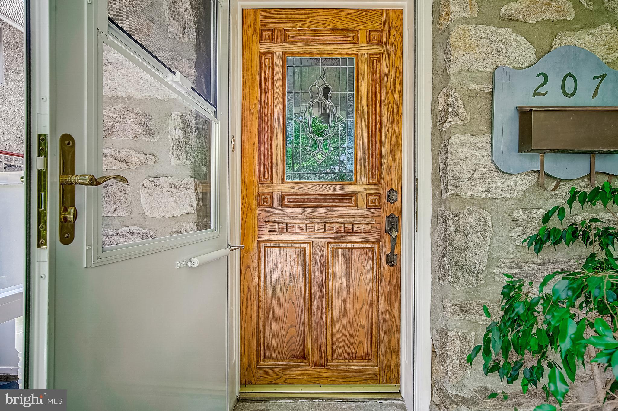 207 Linden Avenue Rutledge, PA 19070 - Photo 7 of 53 Gallery Image 7