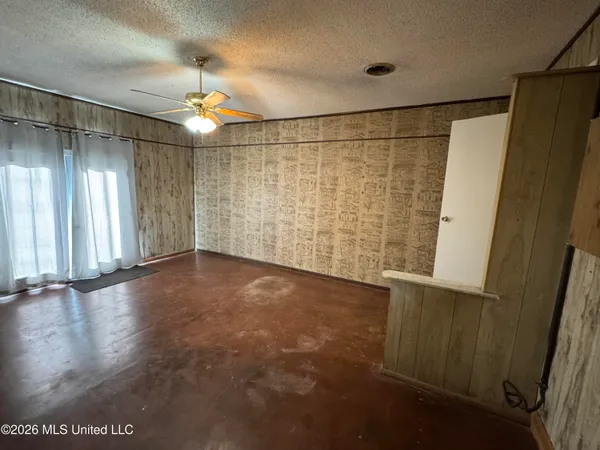 $259,900 | 8761 Chesterfield Drive, Southaven, MS 38671