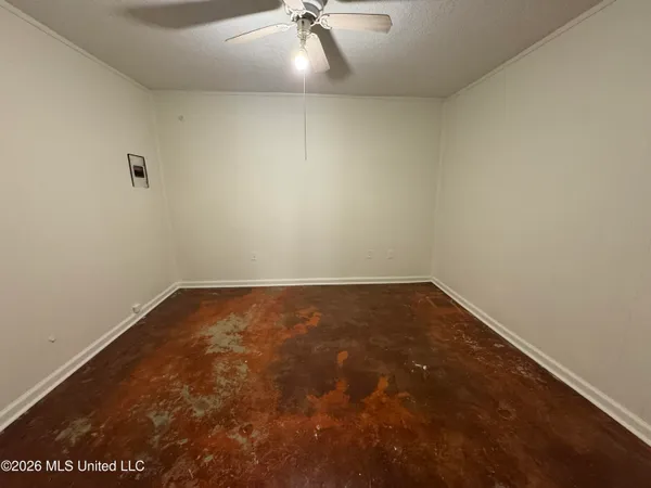 $259,900 | 8761 Chesterfield Drive, Southaven, MS 38671