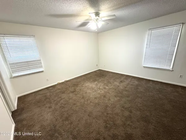 $259,900 | 8761 Chesterfield Drive, Southaven, MS 38671