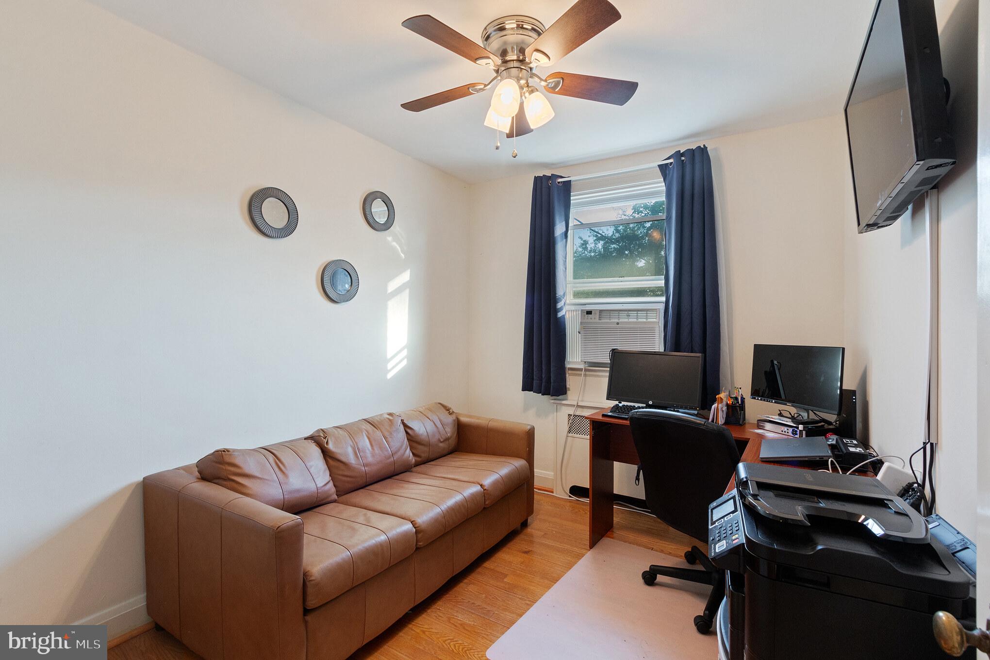 429 Overbrook Road Catonsville, MD 21228 - Photo 21 of 30 3rd Bedroom or Office space