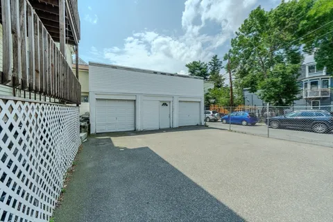 $1,500,000 | 29 Hanson Street, Unit 2, Somerville, MA 02143