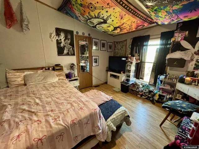 $260,000 | 127 Angus Loop, Douglas, WY 82633