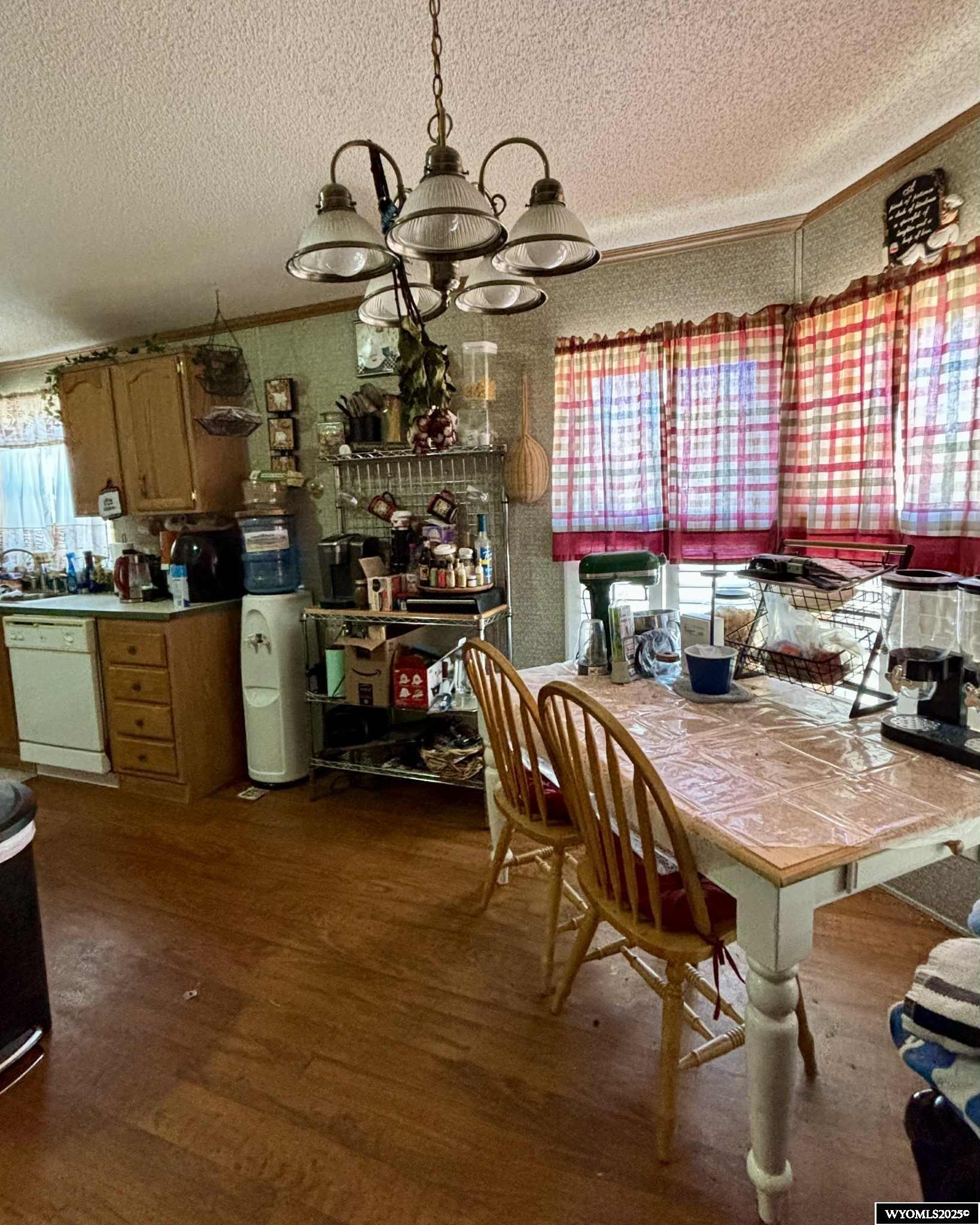 127 Angus Loop Douglas, WY 82633 - Photo 8 of 16