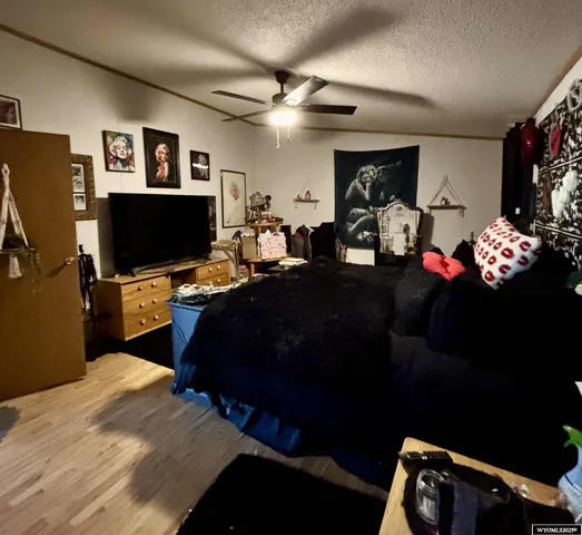 $260,000 | 127 Angus Loop, Douglas, WY 82633