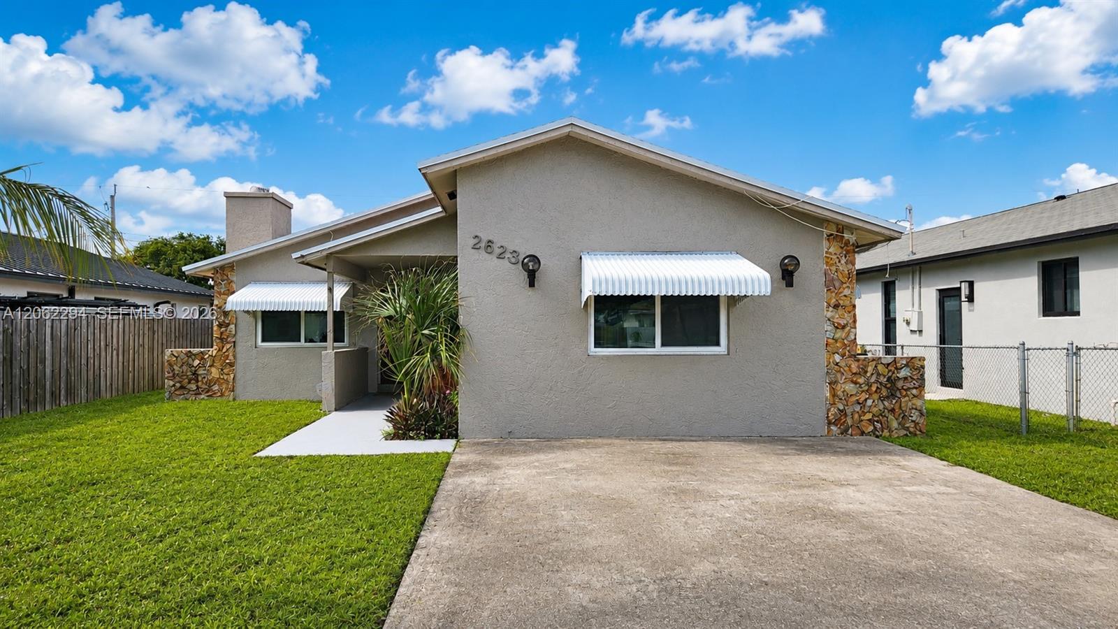 2623 Harding Street Hollywood, FL 33020 - Photo 1 of 4 Gallery Image 1