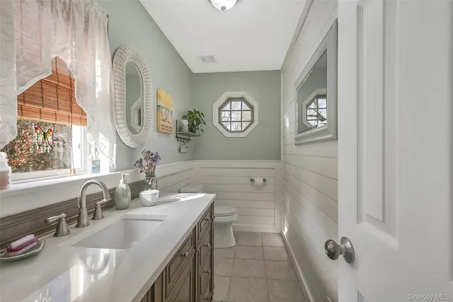 $1,500,000 | 4 Apple Lane, Wading River, NY 11792