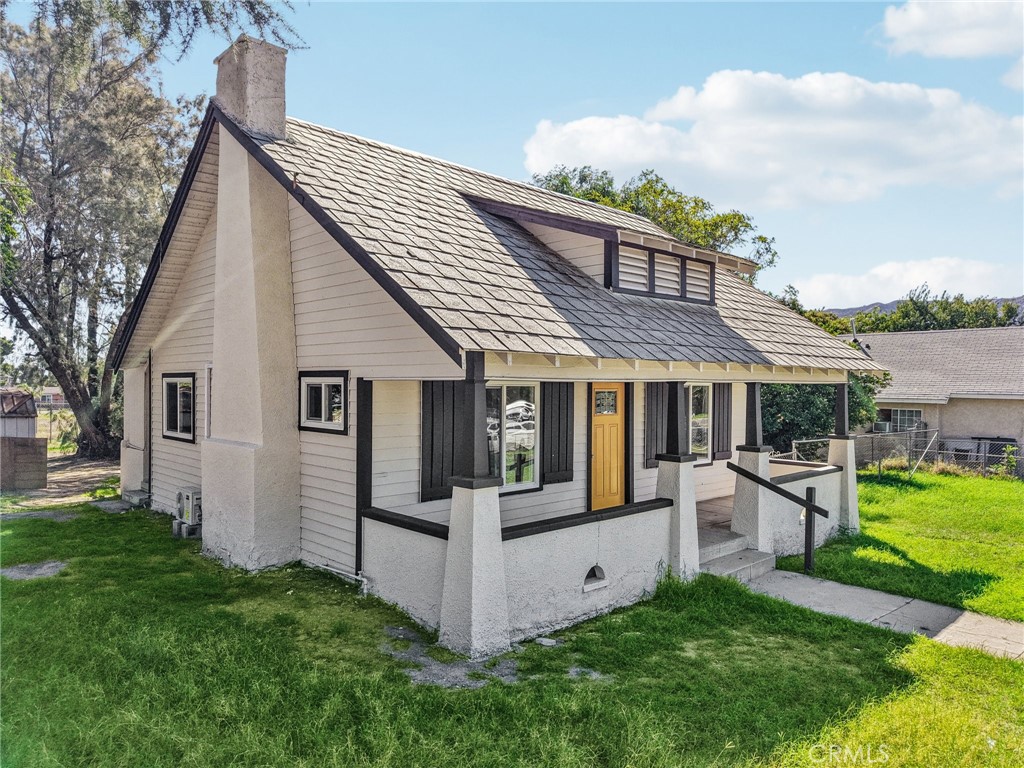 182 North 4th Street Banning, CA 92220 - Photo 3 of 43