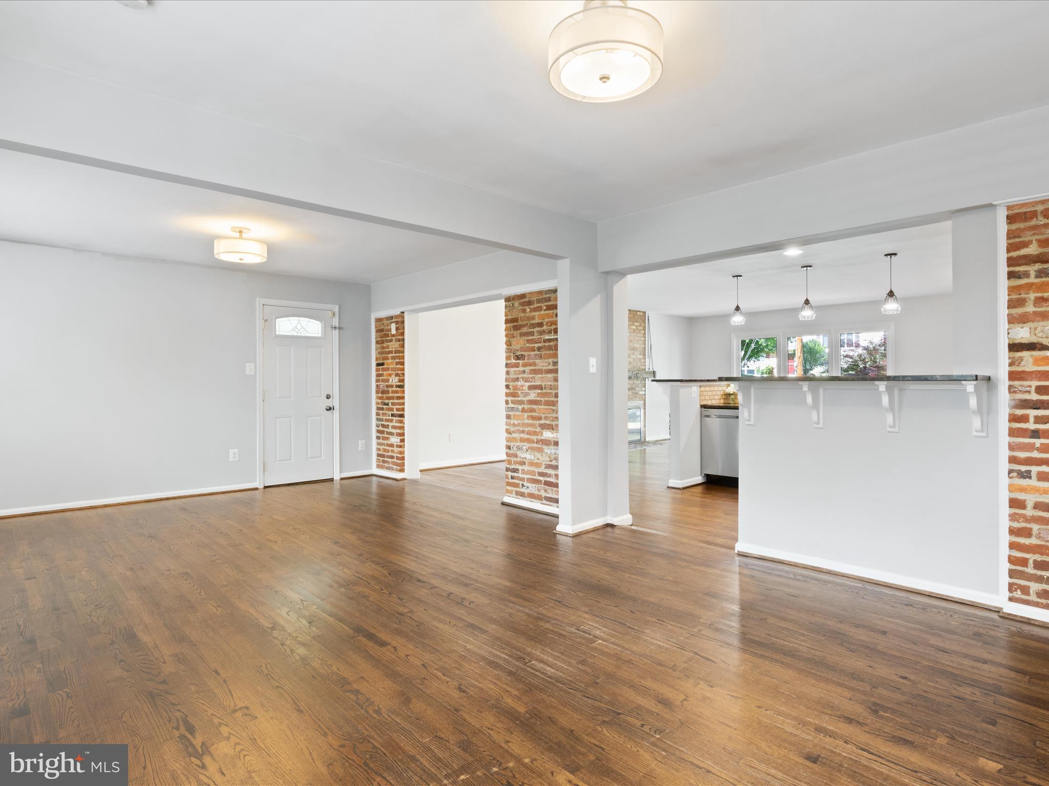 3613 Old Post Road Fairfax, VA 22030 - Photo 20 of 63 Main Level - Family Room
