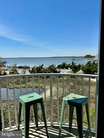$209,000 | 200 59th Street, Unit 202, Ocean City, MD 21842