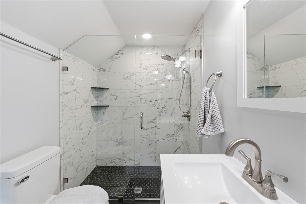154 Barnard Road Worcester, MA 01605 - Photo 23 of 29