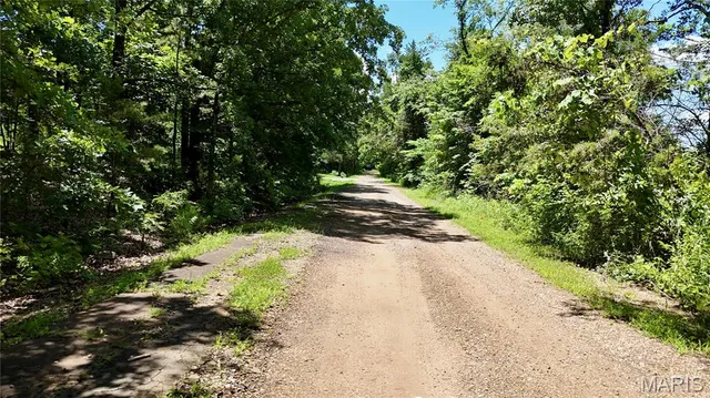 $725,000 | 9945 Highway 67, Fredericktown, MO 63645