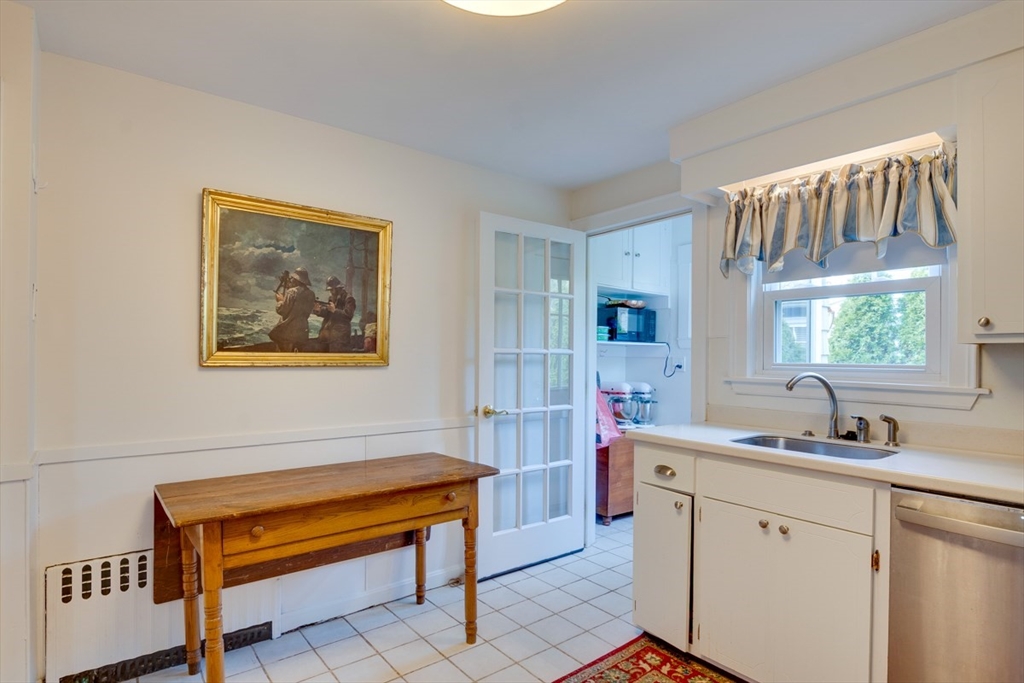 100 Ravine Road Medford, MA 02155 - Photo 21 of 41