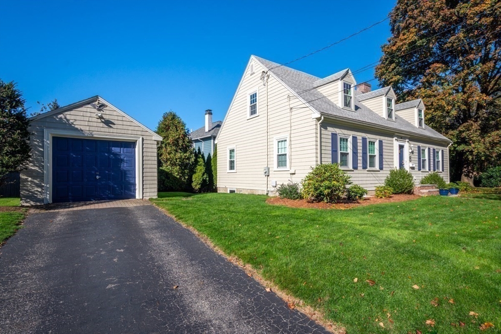 100 Ravine Road Medford, MA 02155 - Photo 6 of 41