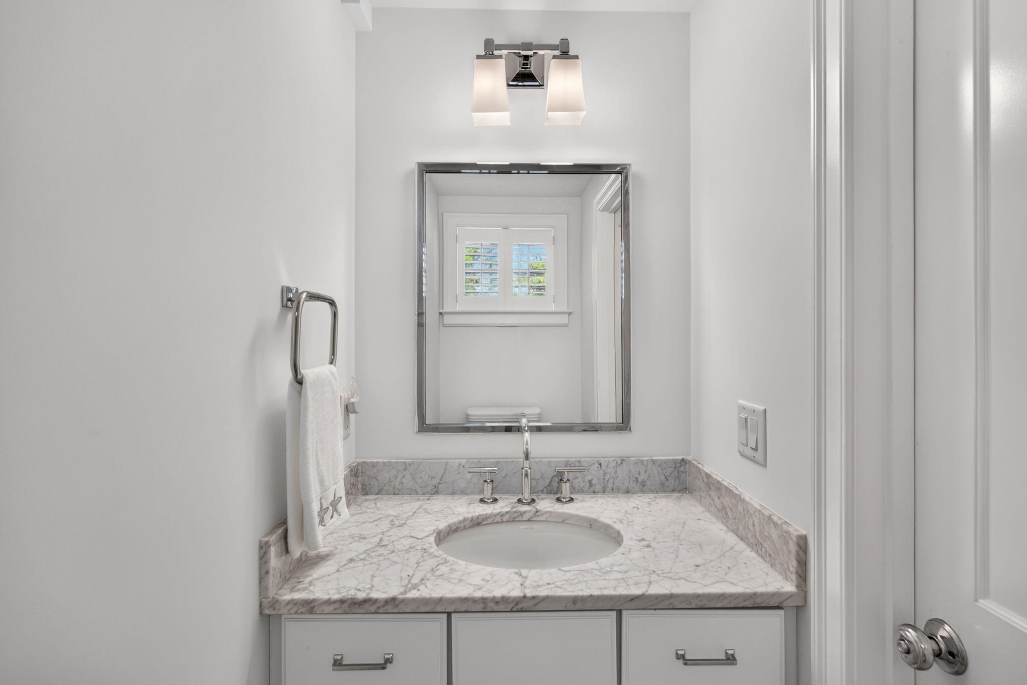 739 Main Street, Unit 1E Chatham, MA 02633 - Photo 20 of 53 47-B8P0A8044