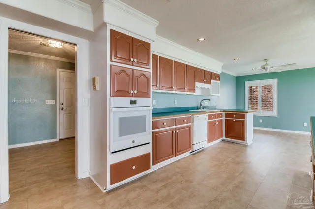 $1,390,000 | 5202 Pale Moon Drive, Pensacola, FL 32507