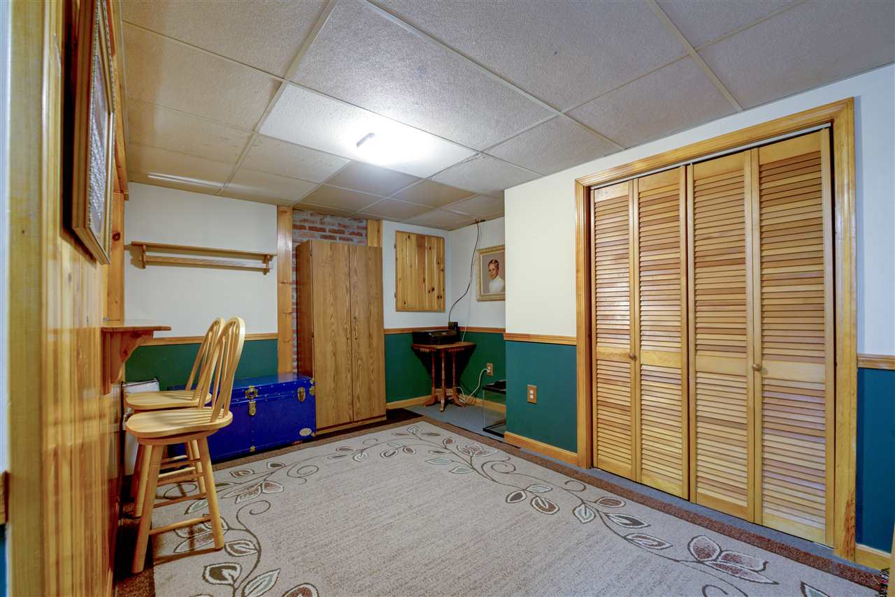 10 R Sunnyside Lane, Unit R Derry, NH 03038 - Photo 21 of 33