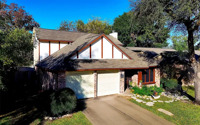 $265,000 | 2614 Owens Cross Drive, Houston, TX 77067