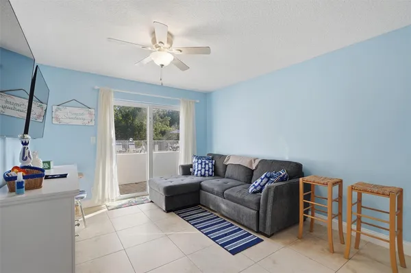 $2,500 | 2860 Northeast 14th Street, Unit 103D, Pompano Beach, FL 33062