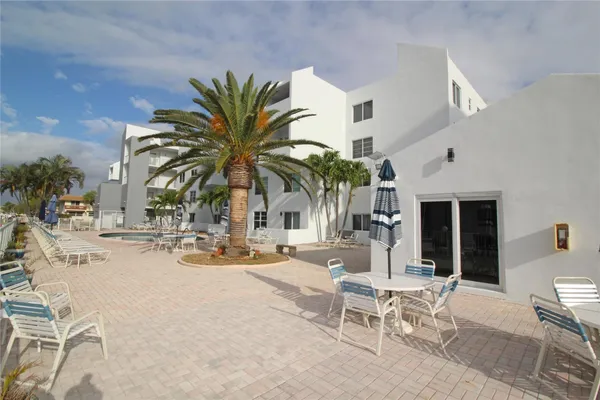 $2,500 | 2860 Northeast 14th Street, Unit 103D, Pompano Beach, FL 33062