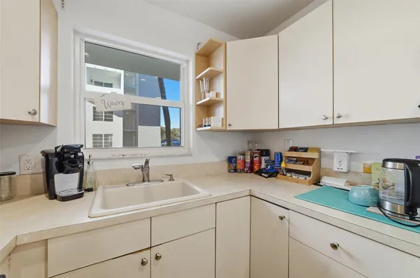 $2,500 | 2860 Northeast 14th Street, Unit 103D, Pompano Beach, FL 33062