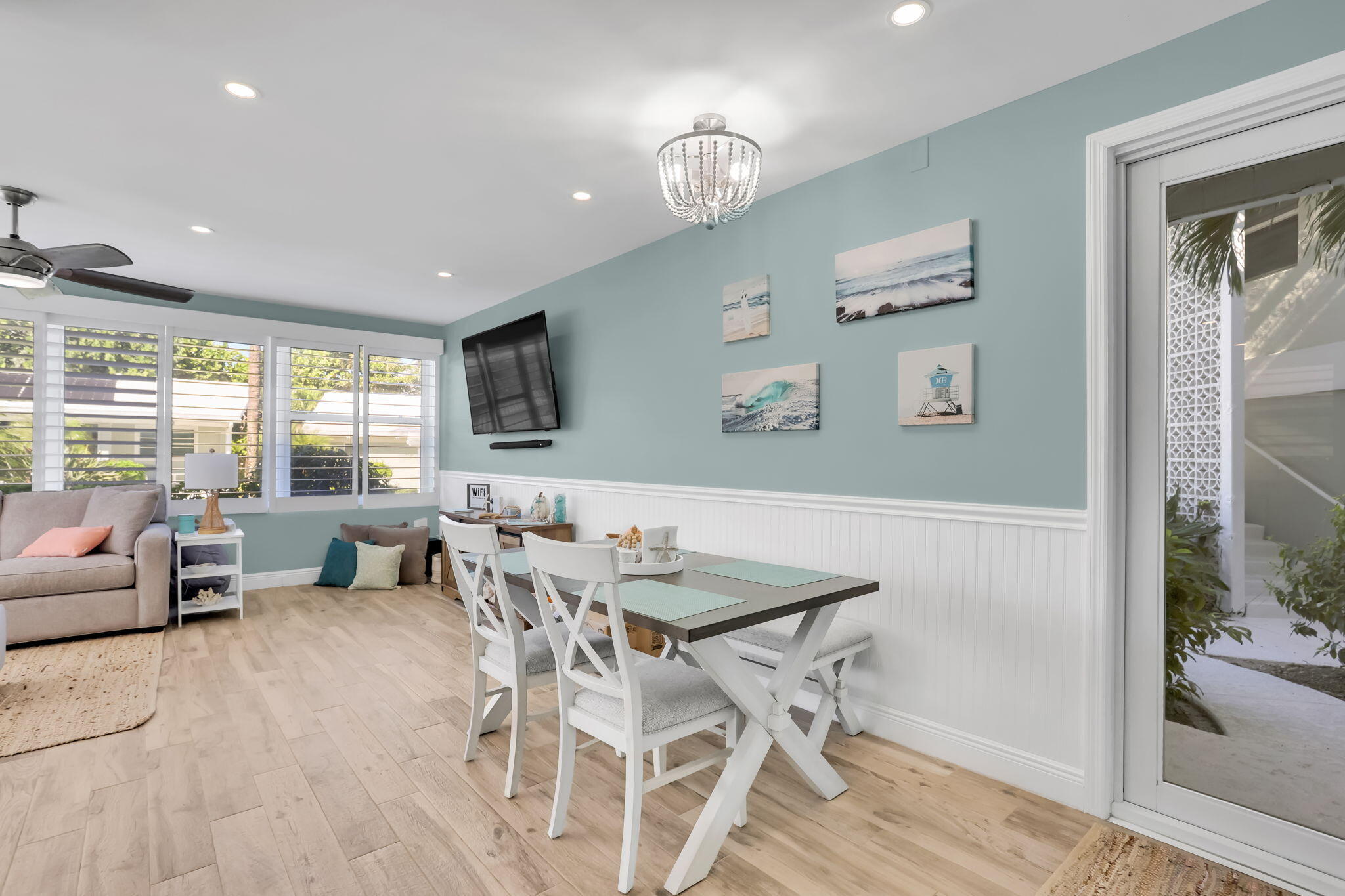 320 South Ocean Boulevard, Unit LP Delray Beach, FL 33483 - Photo 10 of 34 Dining Area