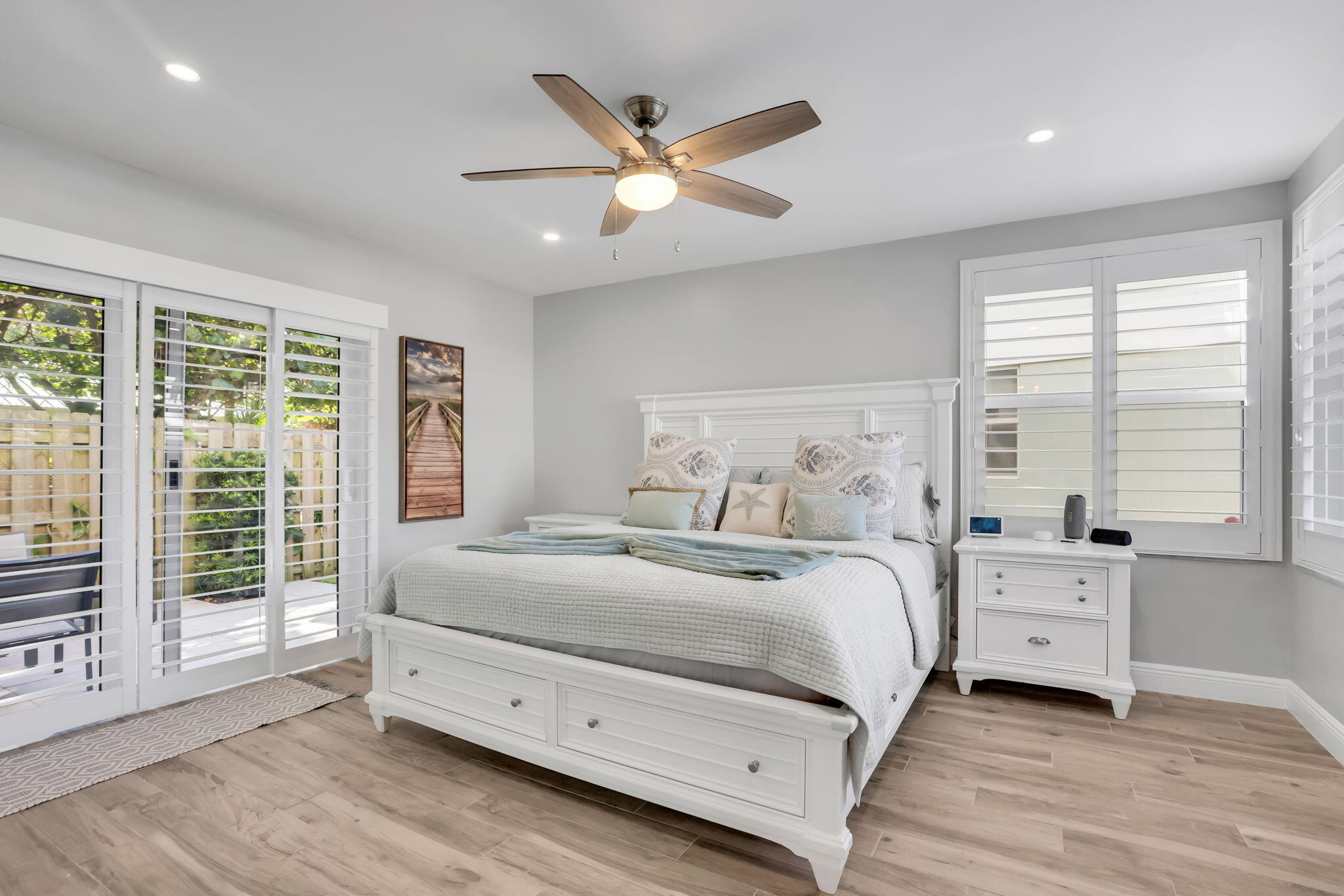 320 South Ocean Boulevard, Unit LP Delray Beach, FL 33483 - Photo 14 of 34 Primary with king bed