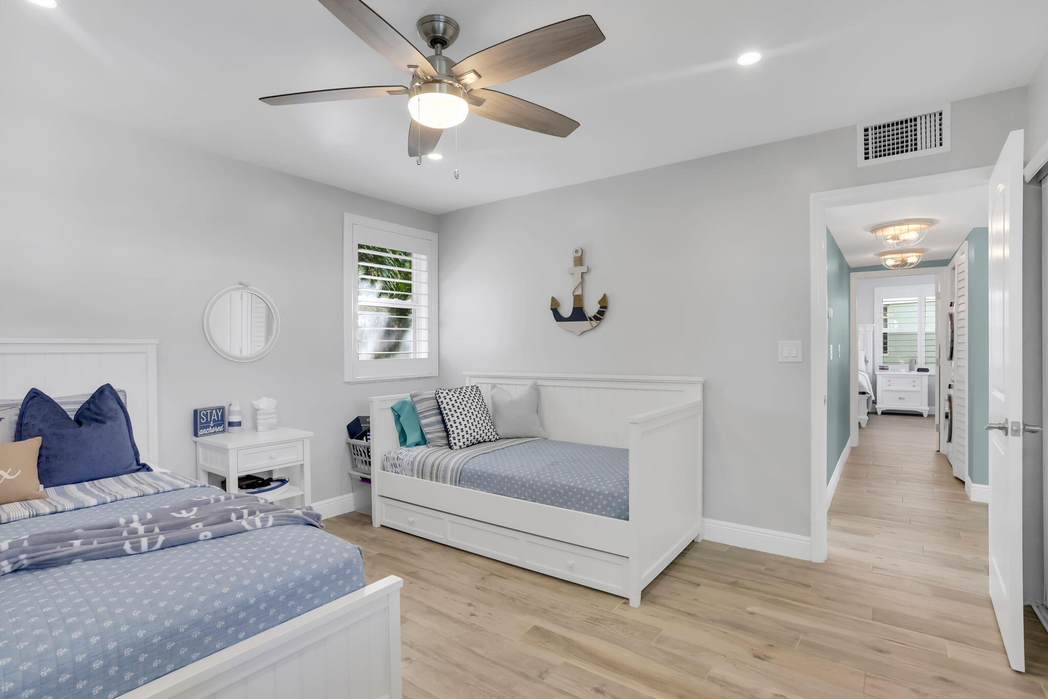 320 South Ocean Boulevard, Unit LP Delray Beach, FL 33483 - Photo 20 of 34 Guest Bedroom