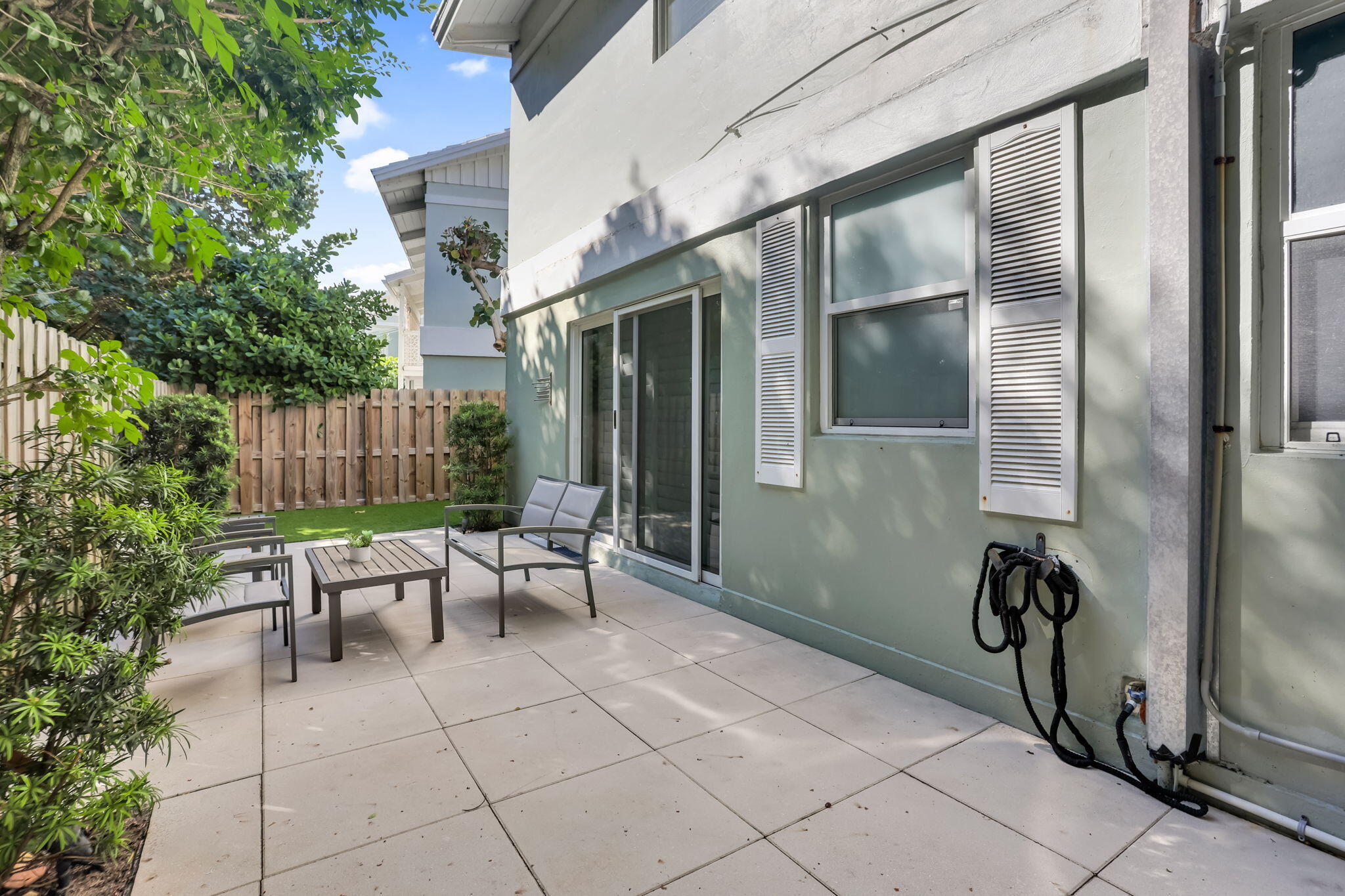 320 South Ocean Boulevard, Unit LP Delray Beach, FL 33483 - Photo 25 of 34 Back patio