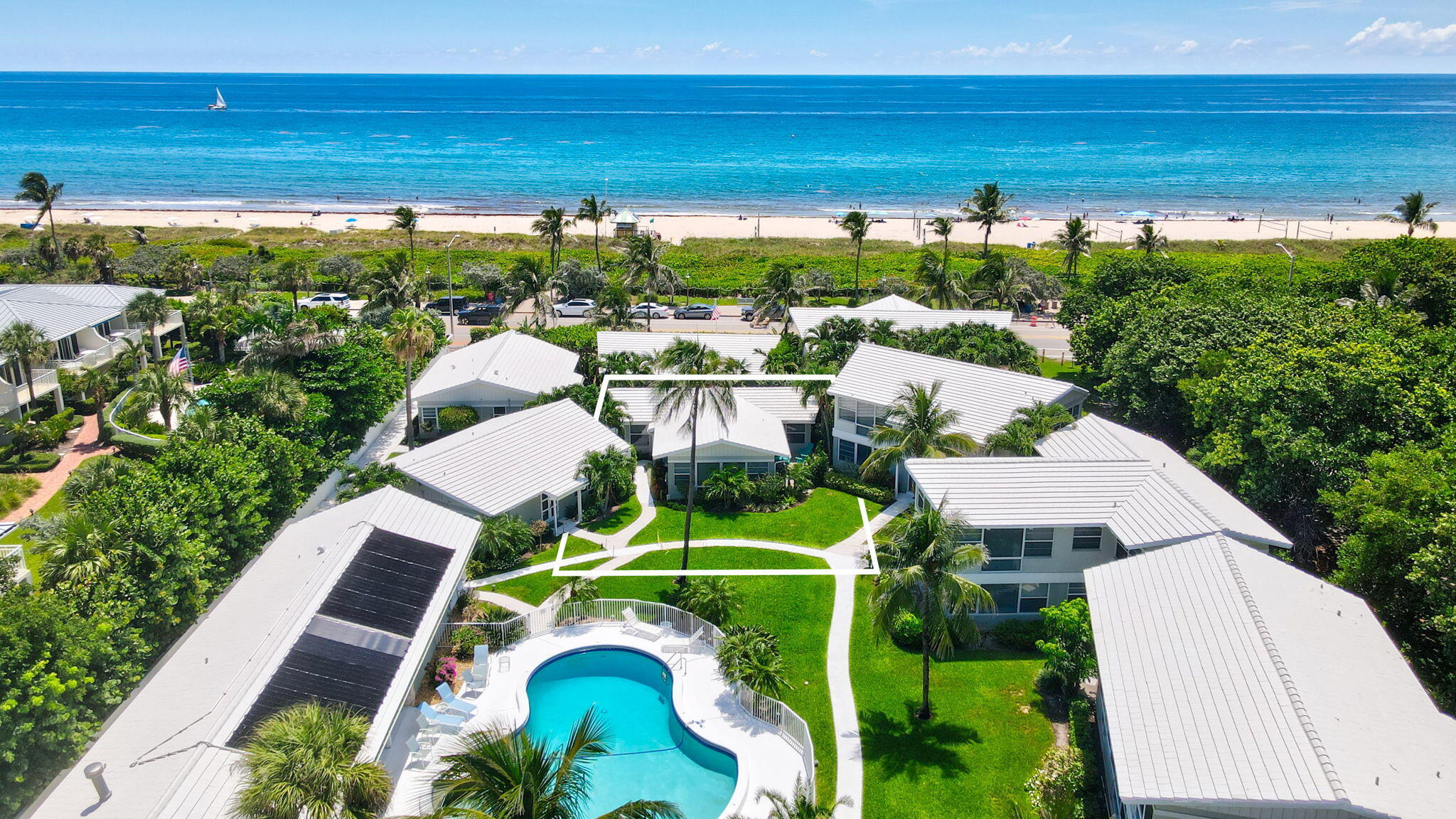 320 South Ocean Boulevard, Unit LP Delray Beach, FL 33483 - Photo 33 of 34 Beautiful landscped grounds