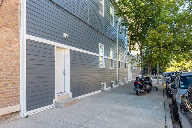 a view of a back yard of the house