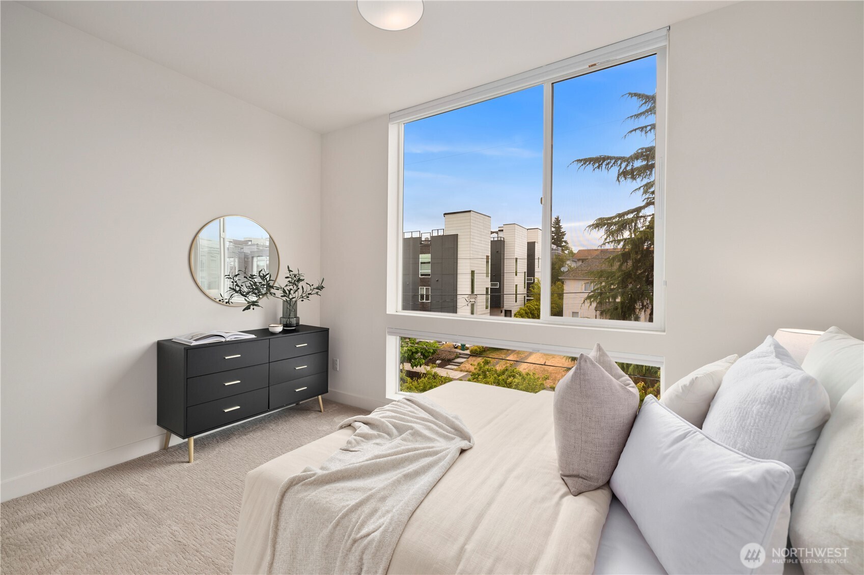 2439 Northwest 61st Street, Unit A Seattle, WA 98107 - Photo 12 of 22