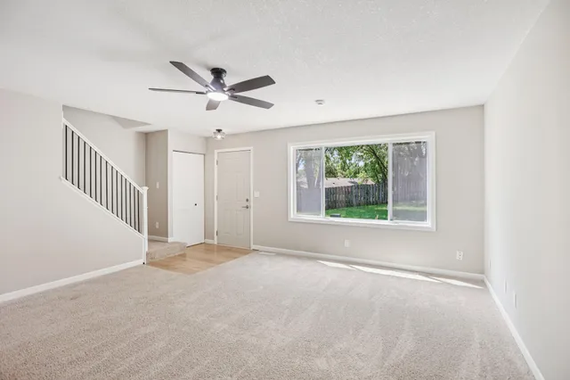 $259,900 | 188 River Woods Lane, Burnsville, MN 55337