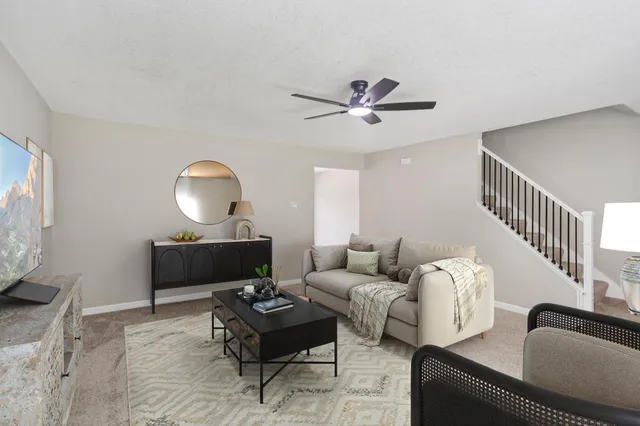 $259,900 | 188 River Woods Lane, Burnsville, MN 55337