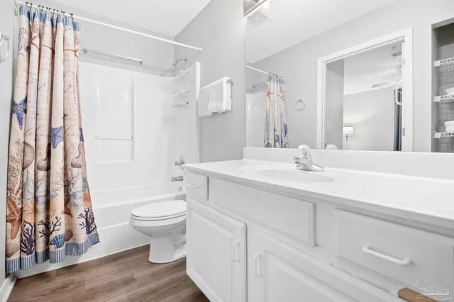 $2,000 | 13351 Johnson Beach Road, Unit 106E, Perdido Key, FL 32507