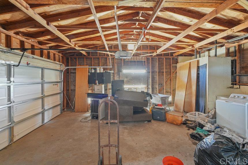 39635 Manzanita Dulce Road Boulevard, CA 91905 - Photo 16 of 33 a room with gym equipment