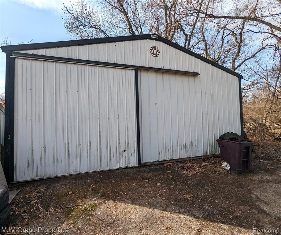 4941 West Albain Road Monroe, MI 48161 - Photo 39 of 46 Gallery Image 39