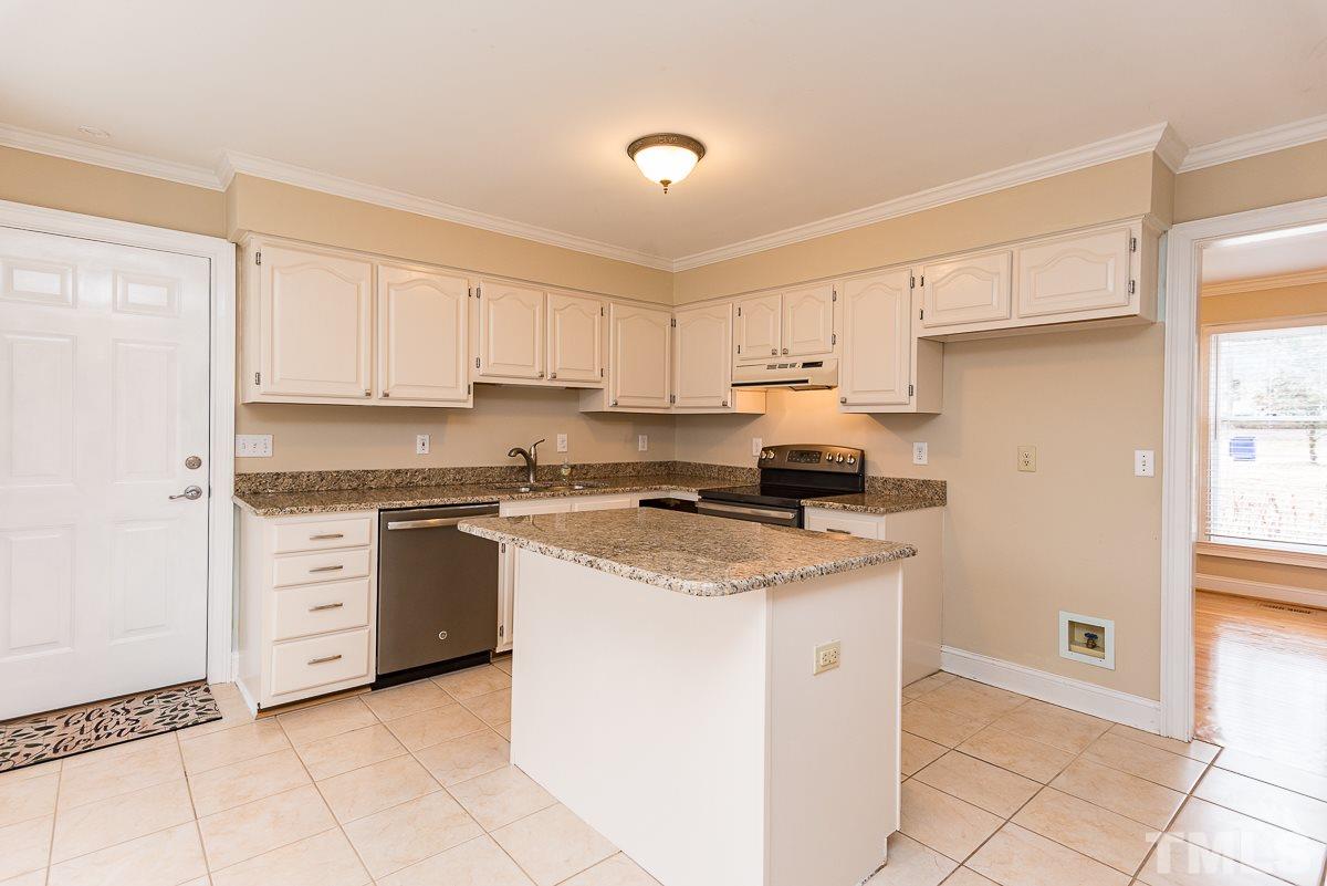 115 Stoneham Road Mebane, NC 27302 - Photo 9 of 17 Gallery Image 9