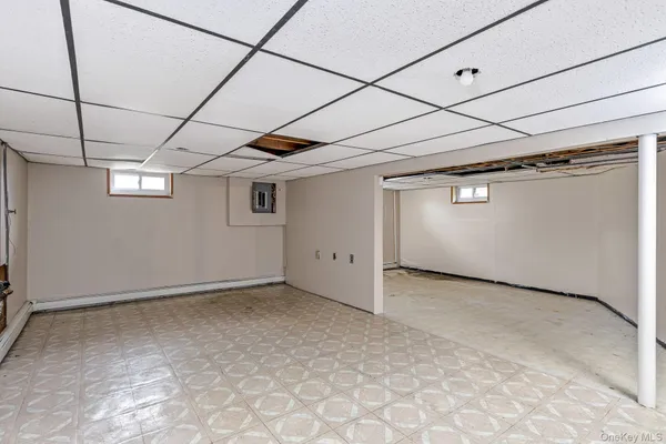 $599,000 | 5 Richlee Street, Blue Point, NY 11715