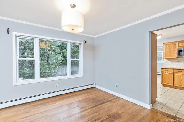 $599,000 | 5 Richlee Street, Blue Point, NY 11715