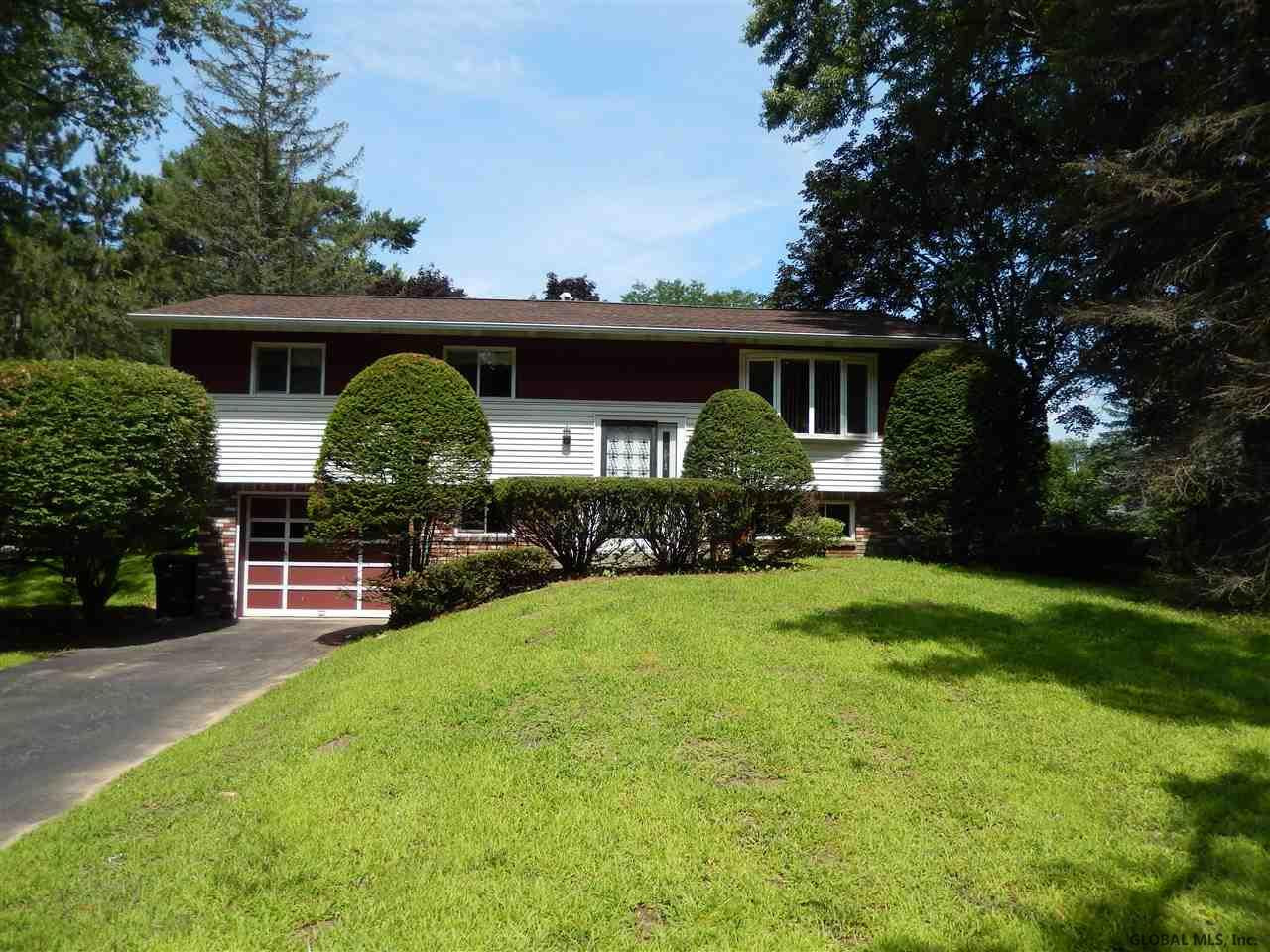 1041 Wtry Road Niskayuna, NY 12309 - Photo 1 of 17 Photo 1
