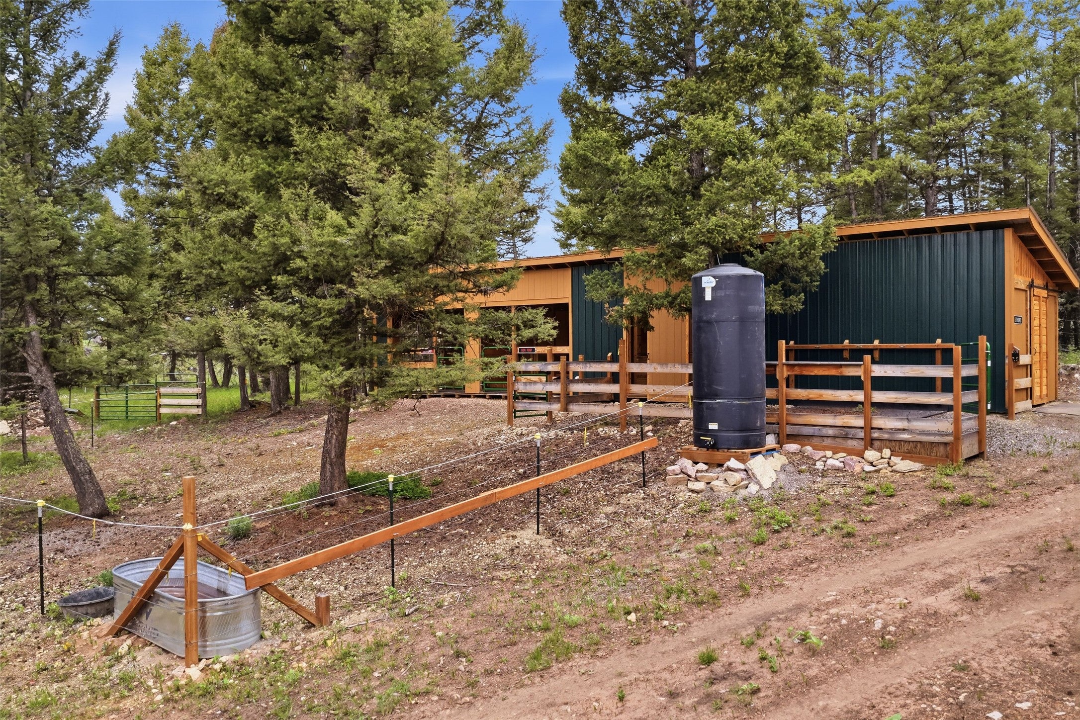 35465 Lessnau Lane Clinton, MT 59825 - Photo 9 of 65 Gallery Image 9