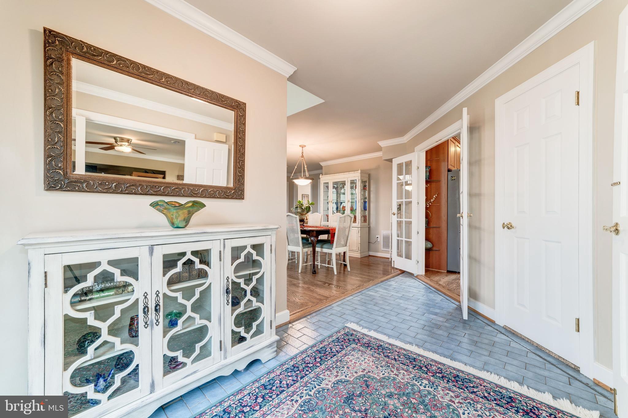 11108 Farm Road Great Falls, VA 22066 - Photo 5 of 58 Entry foyer