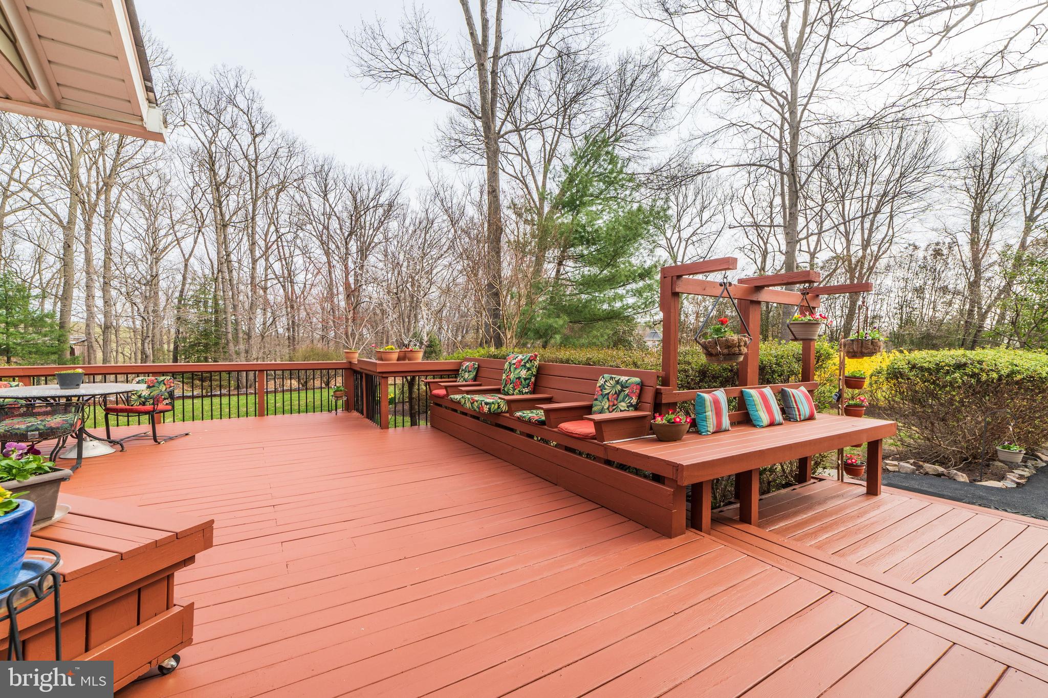 11108 Farm Road Great Falls, VA 22066 - Photo 51 of 58 Deck off kitchen