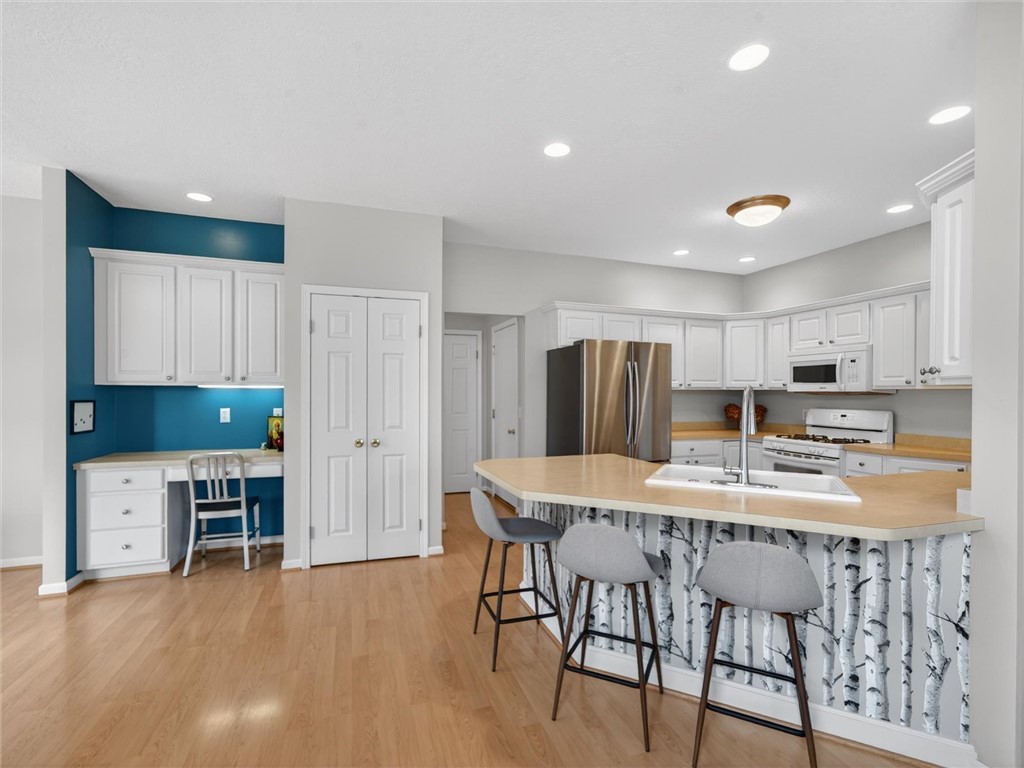 718 Rookery Way Walworth, NY 14502 - Photo 16 of 43